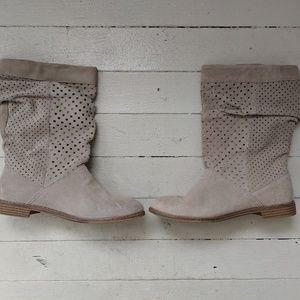 TOMS Boots